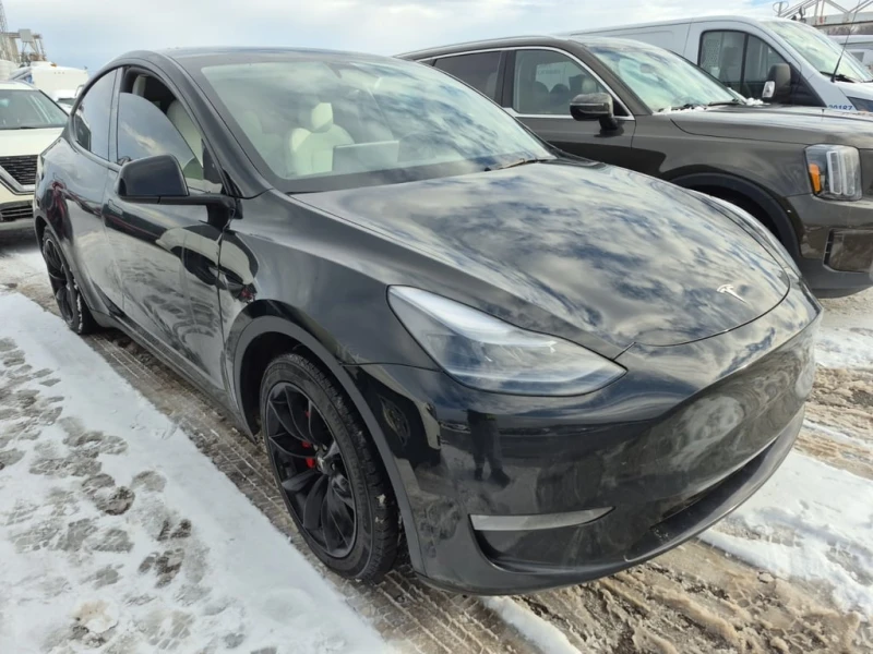 Tesla Model Y * PERFORMANCE * CARFAX * БЕЗ ПЪРВОНАЧАЛНА ВНОСКА, снимка 2 - Автомобили и джипове - 53153906