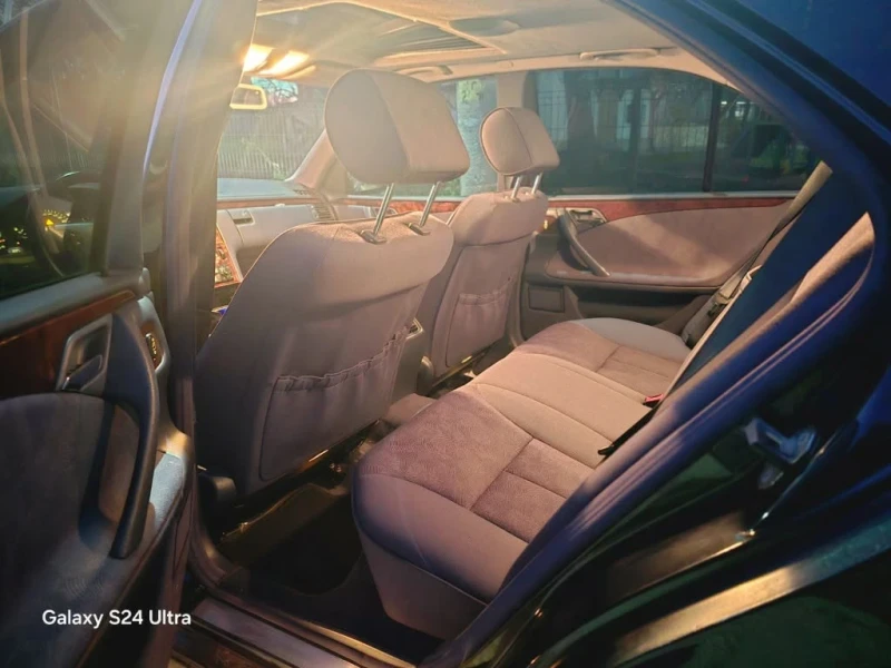 Mercedes-Benz E 270 2.7, снимка 8 - Автомобили и джипове - 53213308