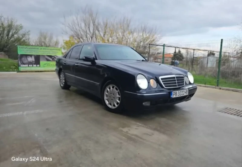 Mercedes-Benz E 270 2.7, снимка 6 - Автомобили и джипове - 53213308