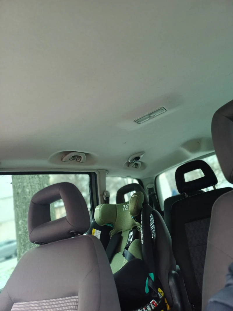 Seat Alhambra 1.9 TDI, снимка 8 - Автомобили и джипове - 53386251