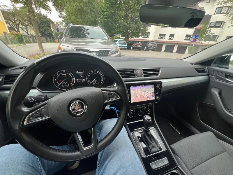 Skoda Superb 2.0 TDI Ambition, снимка 3 - Автомобили и джипове - 53456791