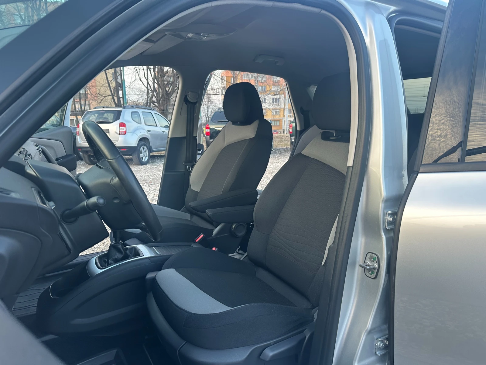 Citroen C3 Picasso 1.2TI 110kc EURO6 - изображение 9