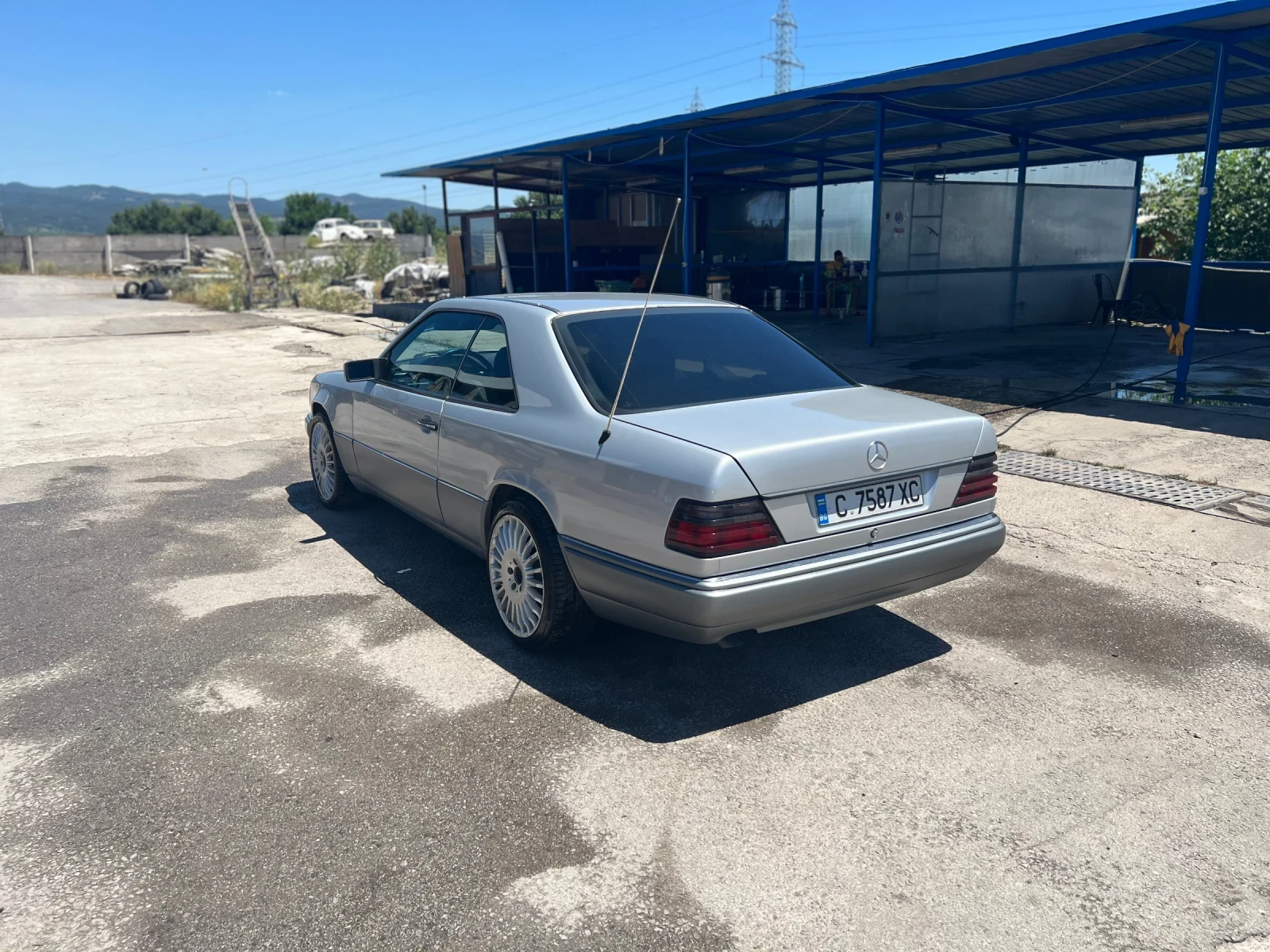 Mercedes-Benz 124 2.0-16 TOP - изображение 5