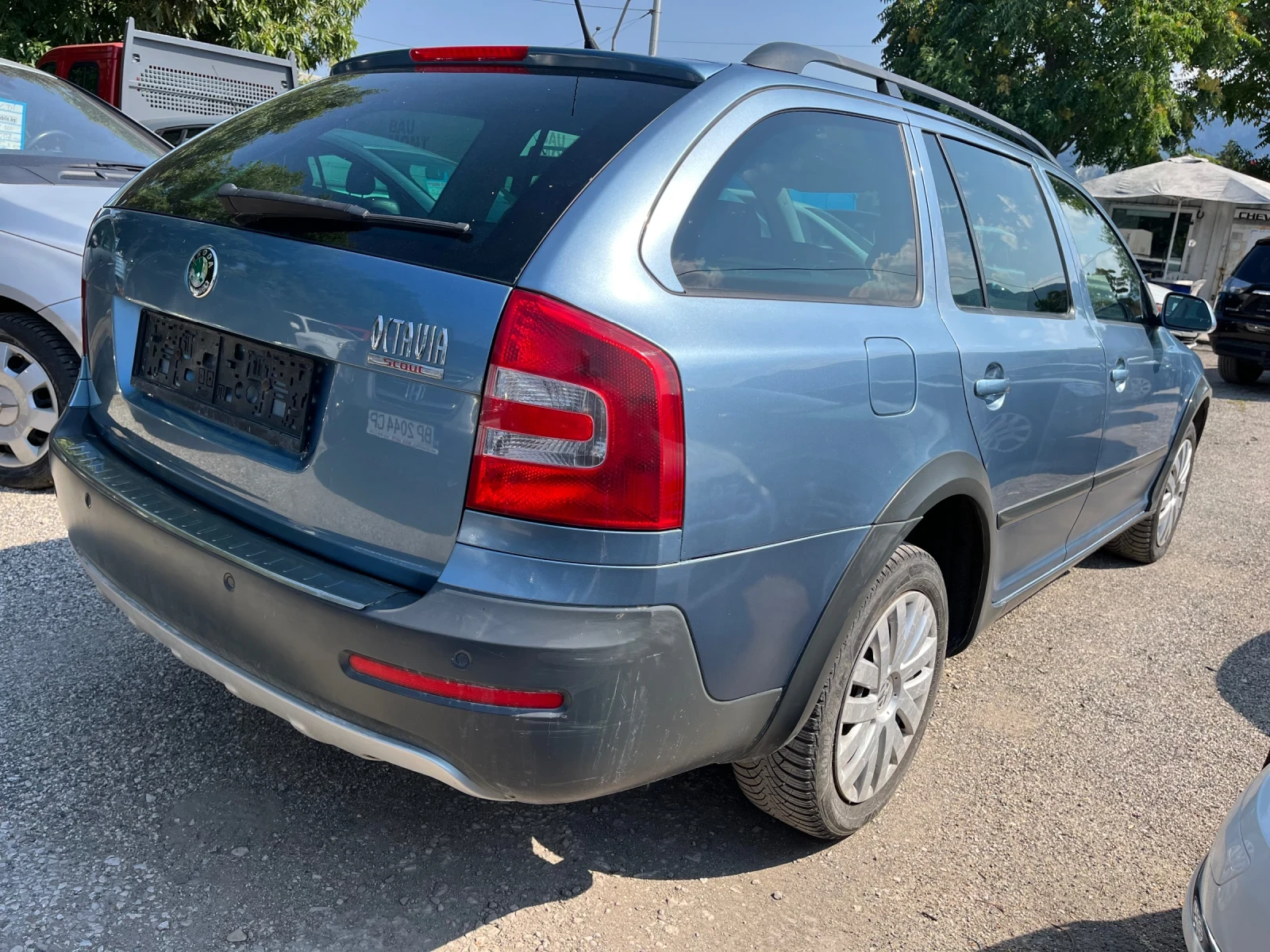 Skoda Octavia 2.0TDI-SCOUT4X4 - изображение 4