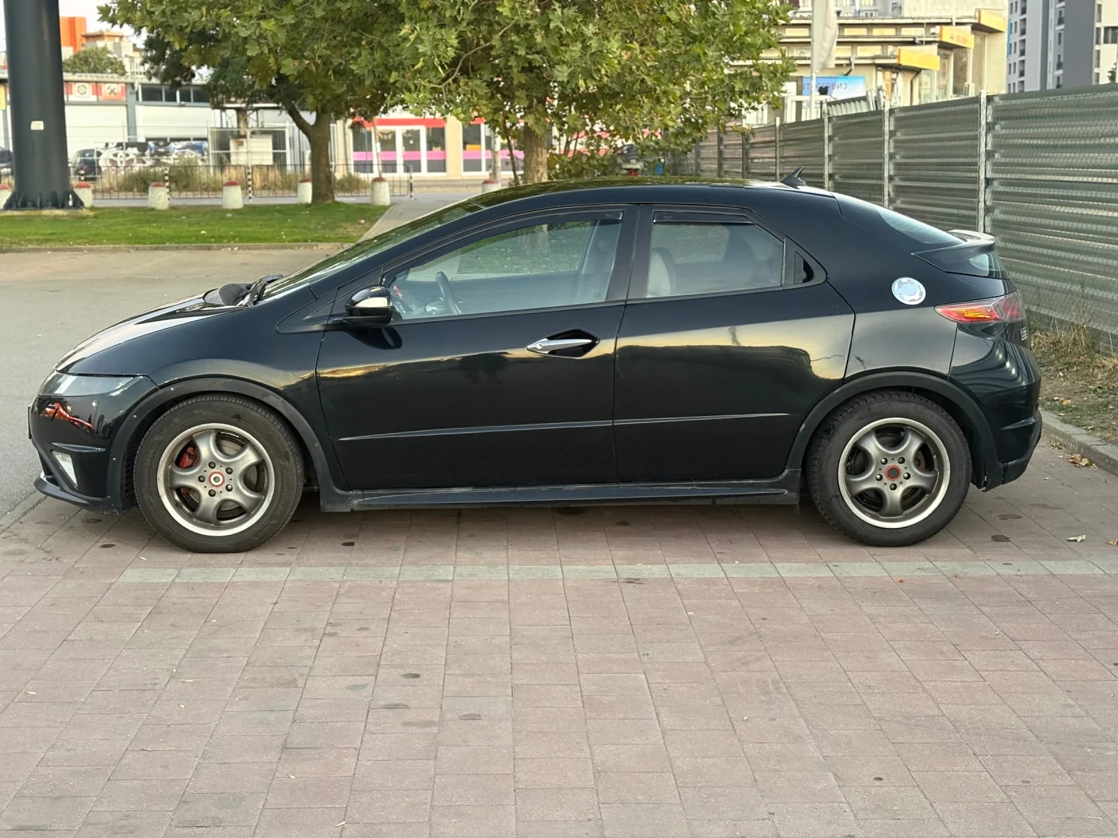 Honda Civic 2.2cdti обслужена! Лед фарове! Sportpack - изображение 5