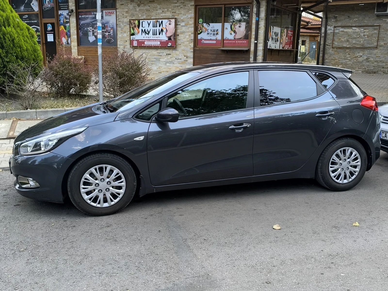 Kia Ceed 1.4 CRDI / EURO5B / 6 СКОРОСТИ - изображение 2