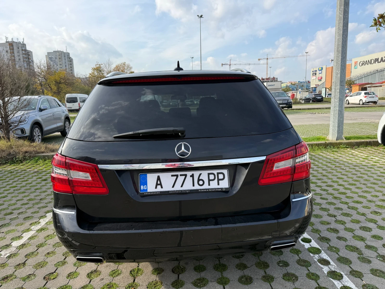 Mercedes-Benz E 300 E300 CDI - изображение 5