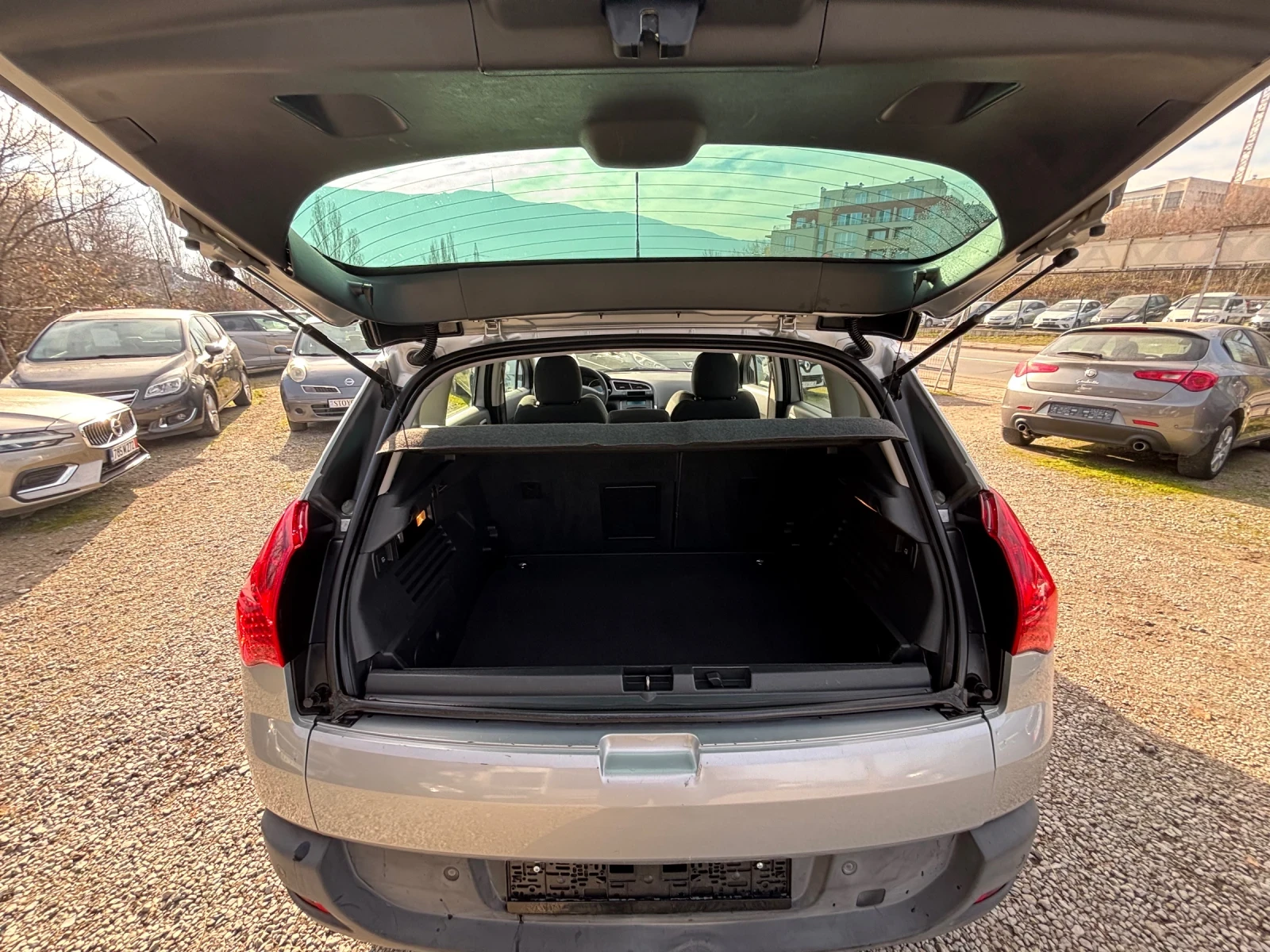 Peugeot 3008 1.6 HDI - изображение 7