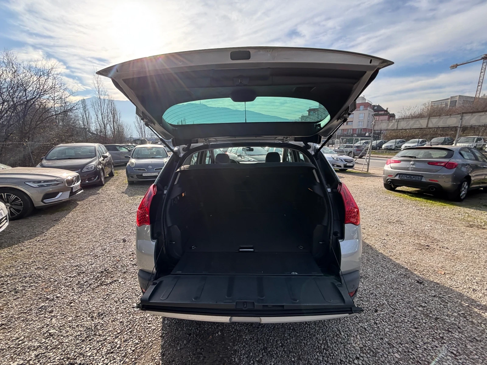 Peugeot 3008 1.6 HDI - изображение 8