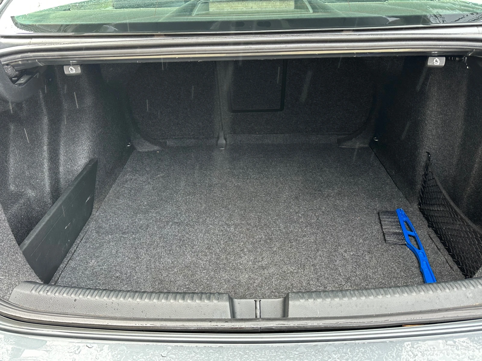 VW Jetta 1.6 TDI- ������������ | Mobile.bg � ����������� 13