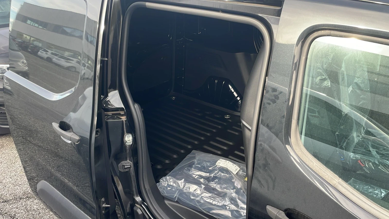 Fiat Doblo 1.6 92��. ����� ��� | Mobile.bg � ����������� 6