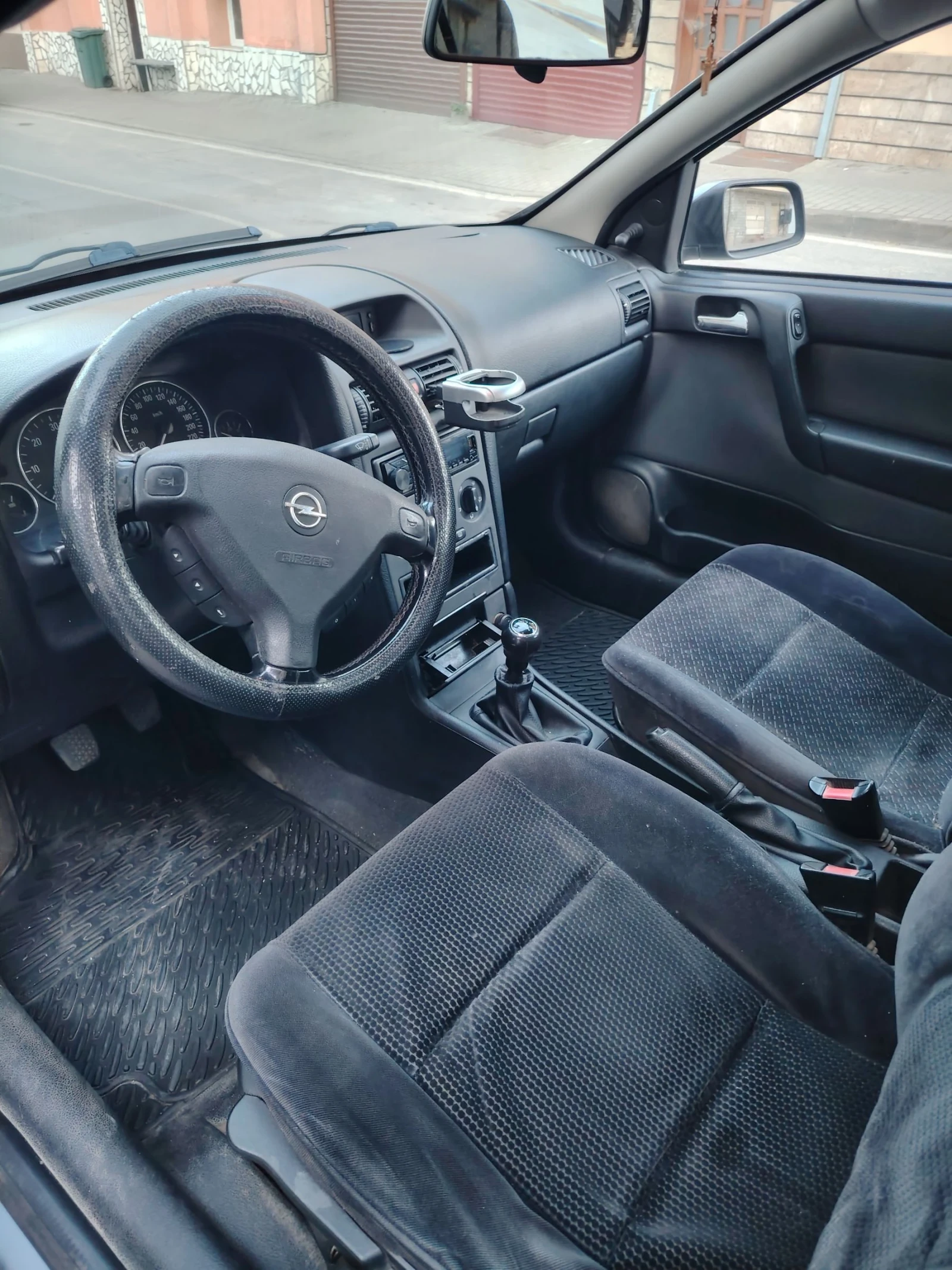 Opel Astra 1.7 дизел, снимка 6 - Автомобили и джипове - 53817972