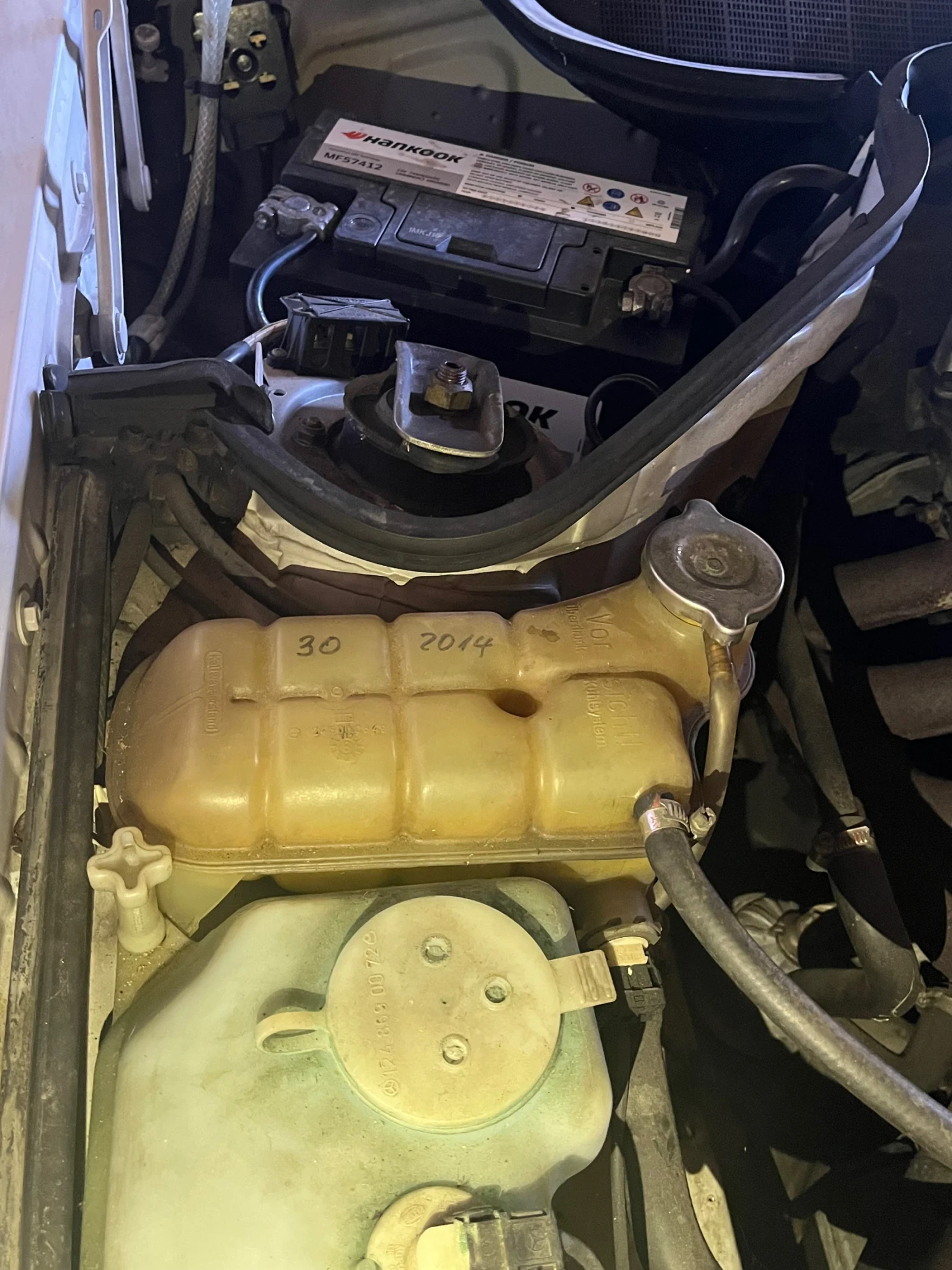 Mercedes-Benz 190, снимка 4 - Автомобили и джипове - 54331807