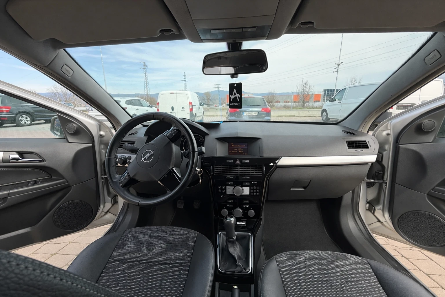 Opel Astra, снимка 10 - Автомобили и джипове - 54334606