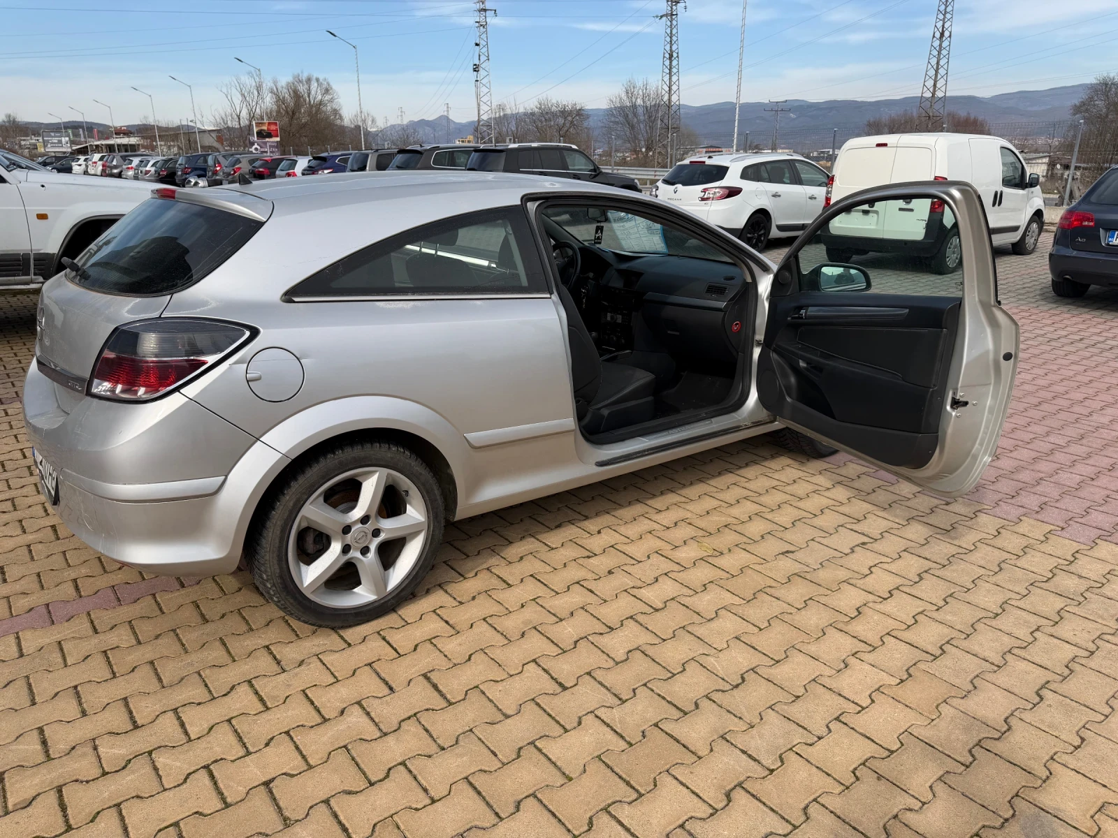Opel Astra, снимка 5 - Автомобили и джипове - 54334606