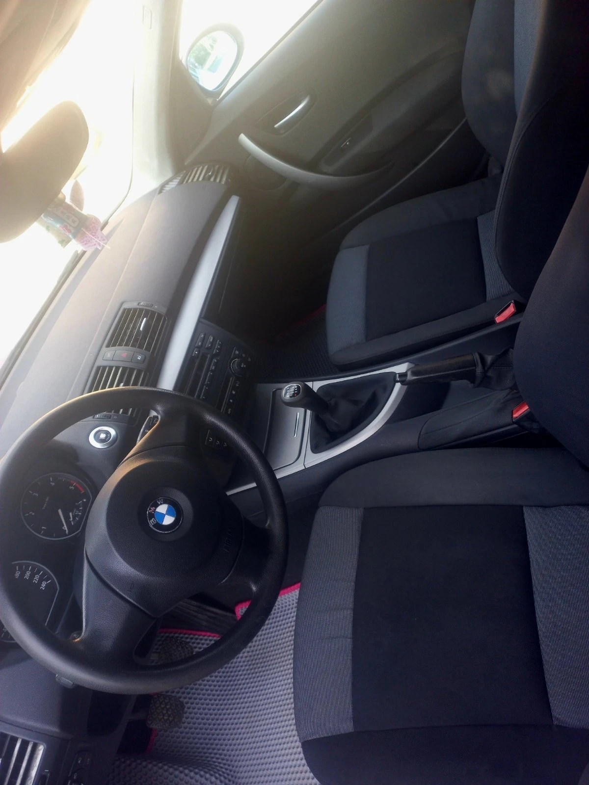 BMW 118, снимка 15 - Автомобили и джипове - 54342785