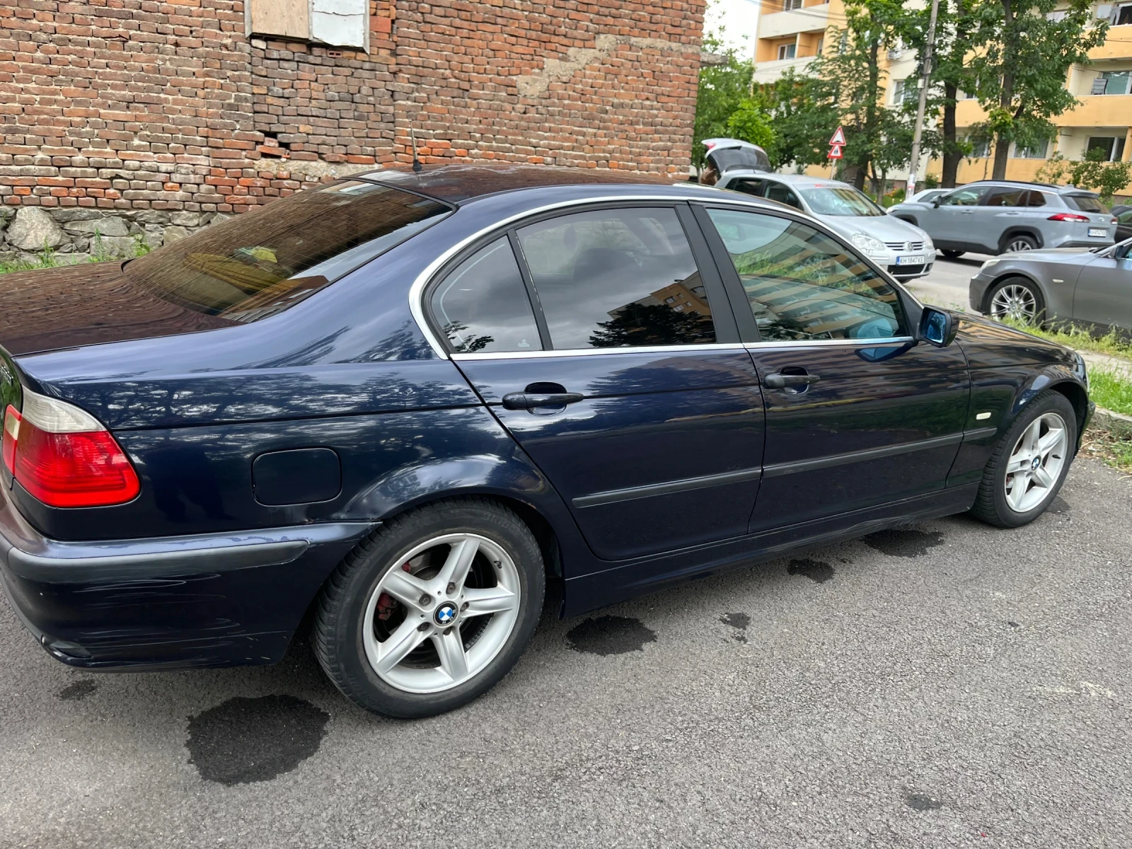 BMW 320 320i, снимка 4 - Автомобили и джипове - 54646730
