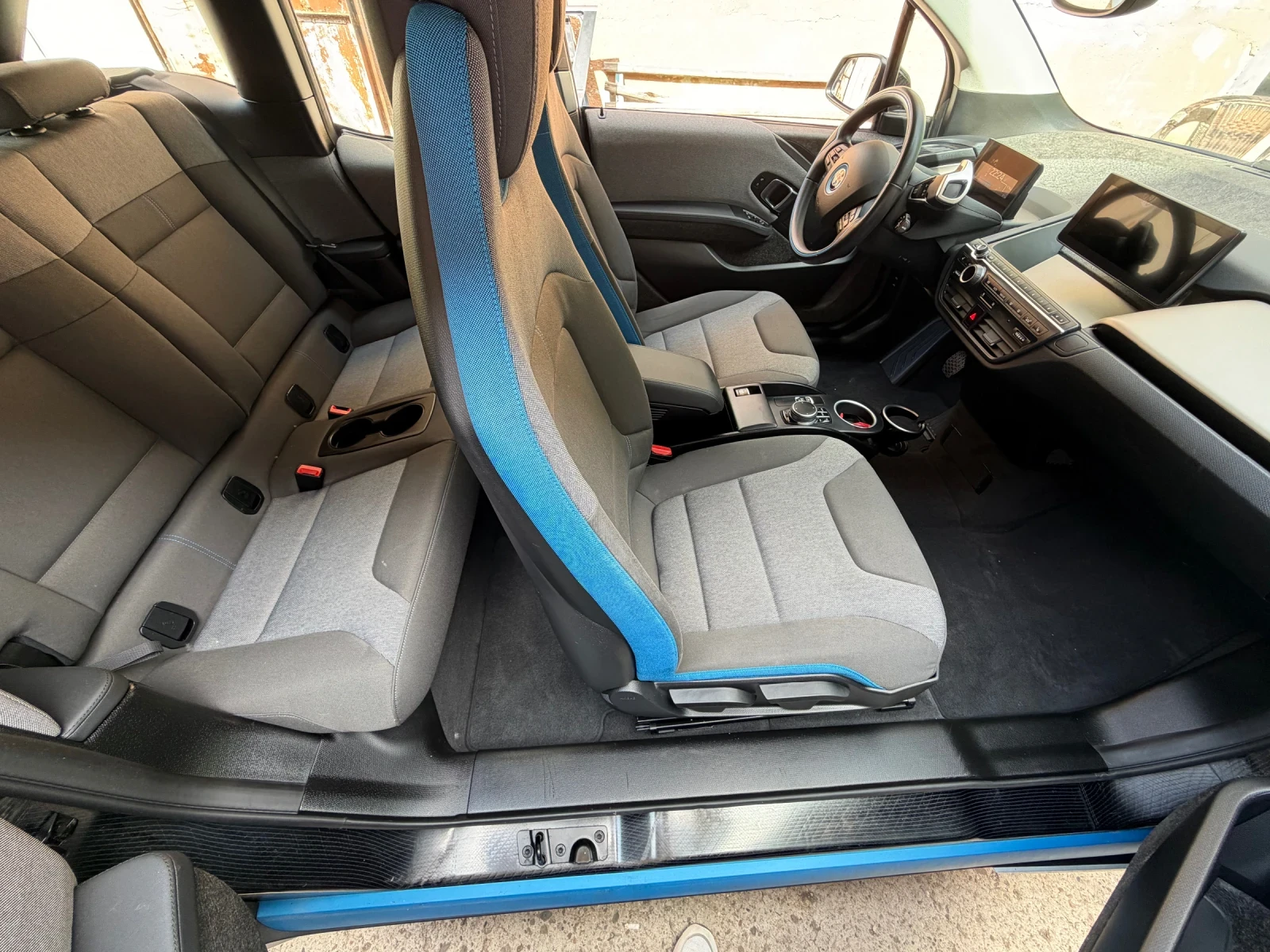 BMW i3 94 ан, снимка 12 - Автомобили и джипове - 54685511