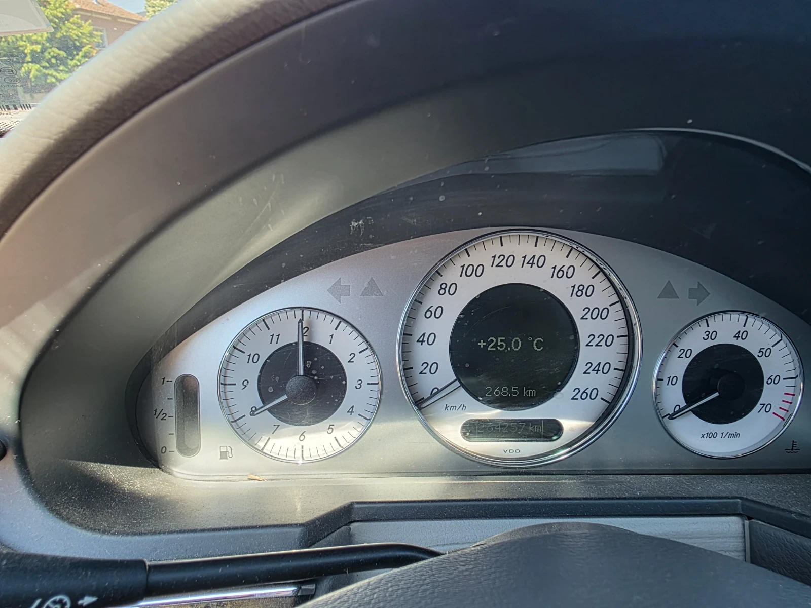 Mercedes-Benz E 350, снимка 9 - Автомобили и джипове - 55075752