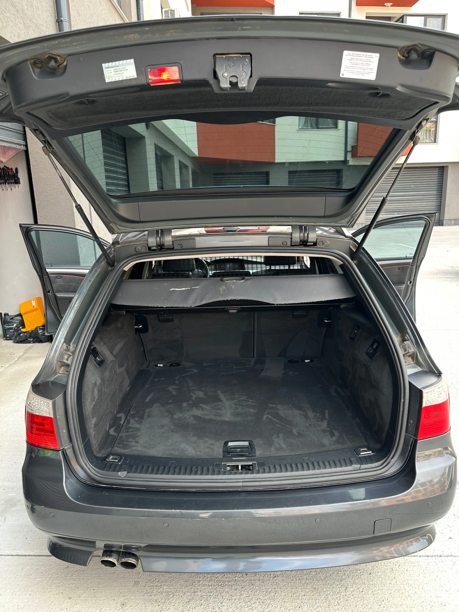 BMW 525 BMW E61 525d Facelift Stage 231к.с. Панорама , снимка 5 - Автомобили и джипове - 55342364
