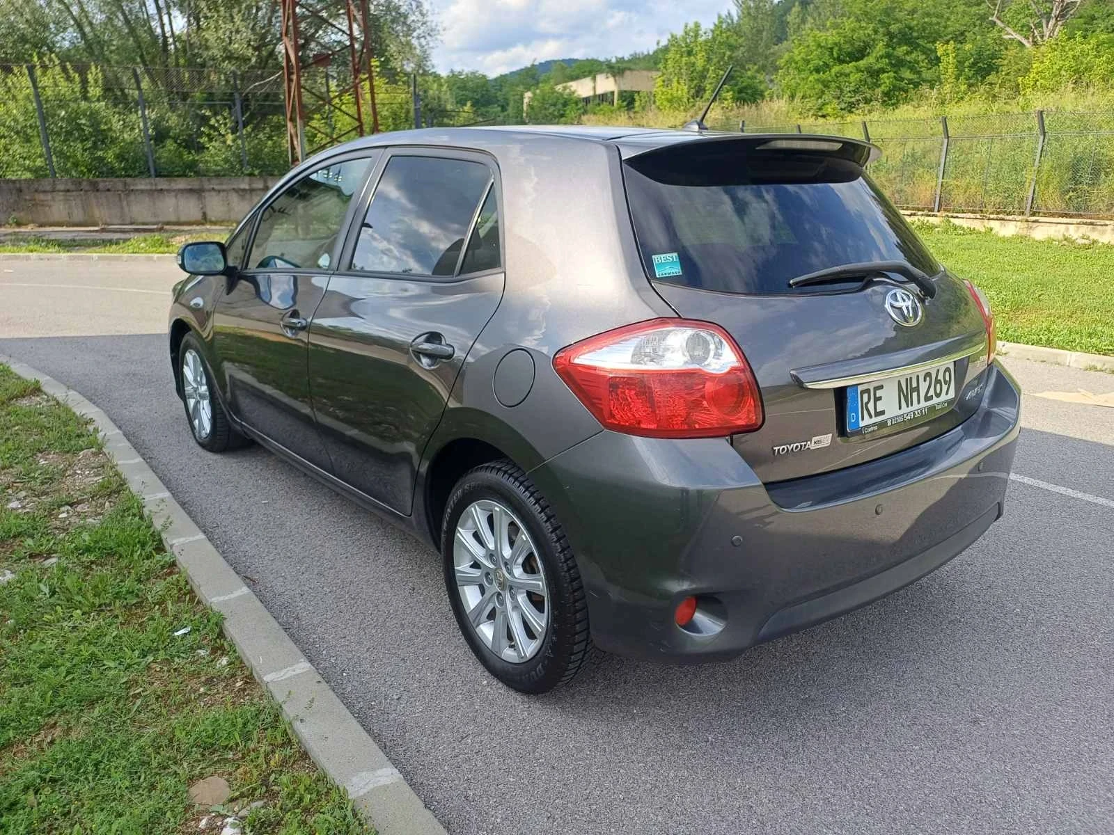 Toyota Auris 2.0, снимка 7 - Автомобили и джипове - 56349076