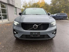 Volvo XC40 B5 AWD Plus Dark Theme, снимка 4