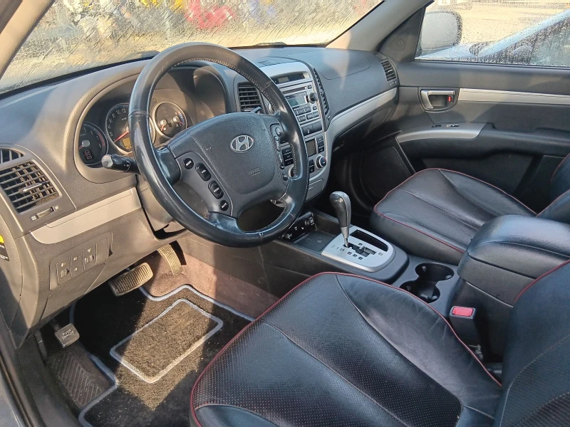 Hyundai Santa fe 2.7i V6 7места, снимка 8 - Автомобили и джипове - 48627663