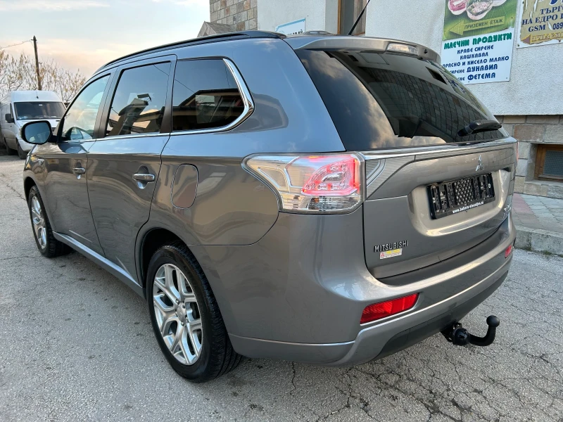 Mitsubishi Outlander 2.0PHEV Plug-in Hybrid FULL, снимка 6 - Автомобили и джипове - 48968513