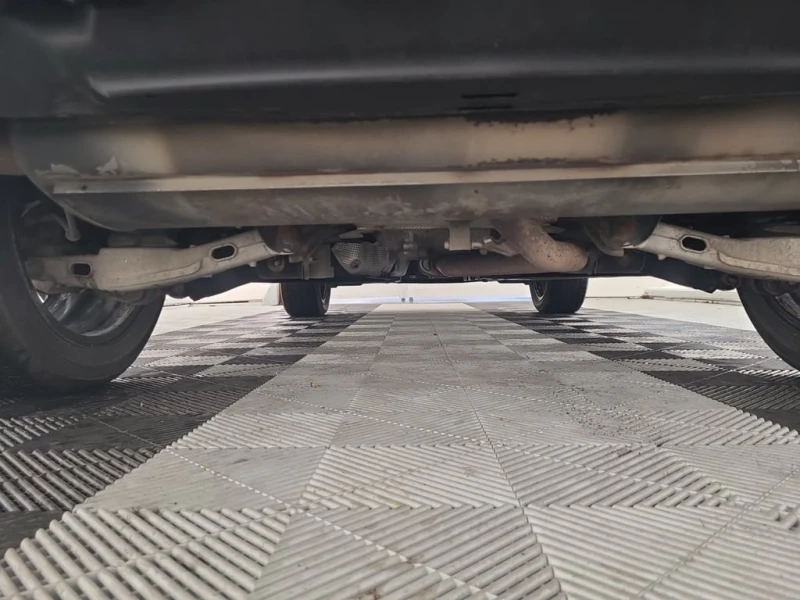 Land Rover Discovery Sport * R DYNAMIC SE * CARFAX * ЦЕНА ДО БГ, снимка 16 - Автомобили и джипове - 52865318