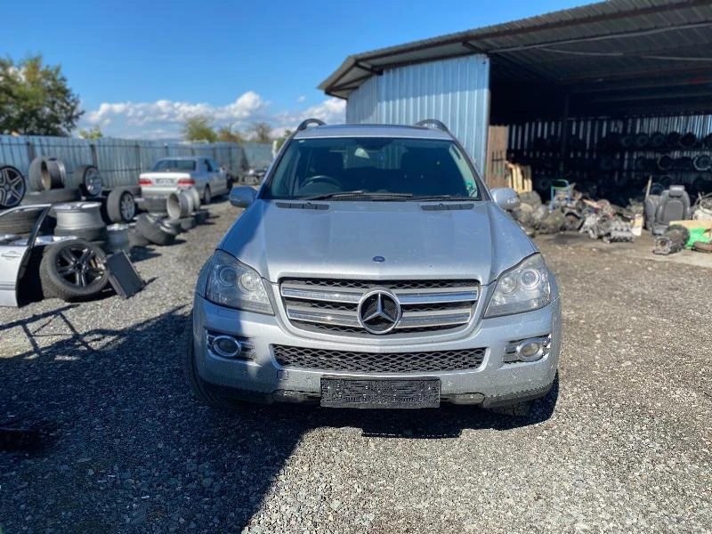 Mercedes-Benz GL 320 На части перфектно състояние , снимка 8 - Автомобили и джипове - 30421788