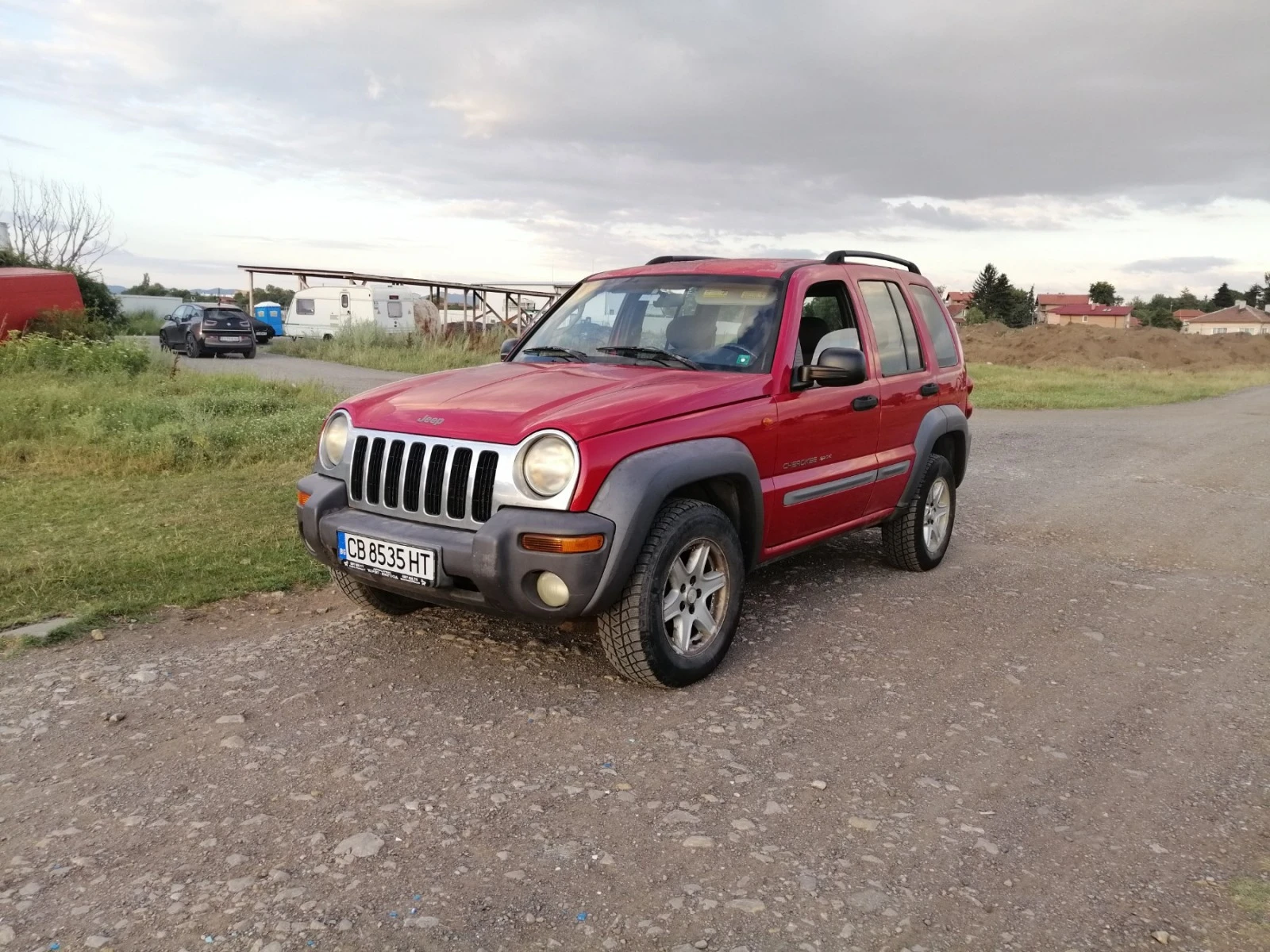 Jeep Cherokee  - изображение 8