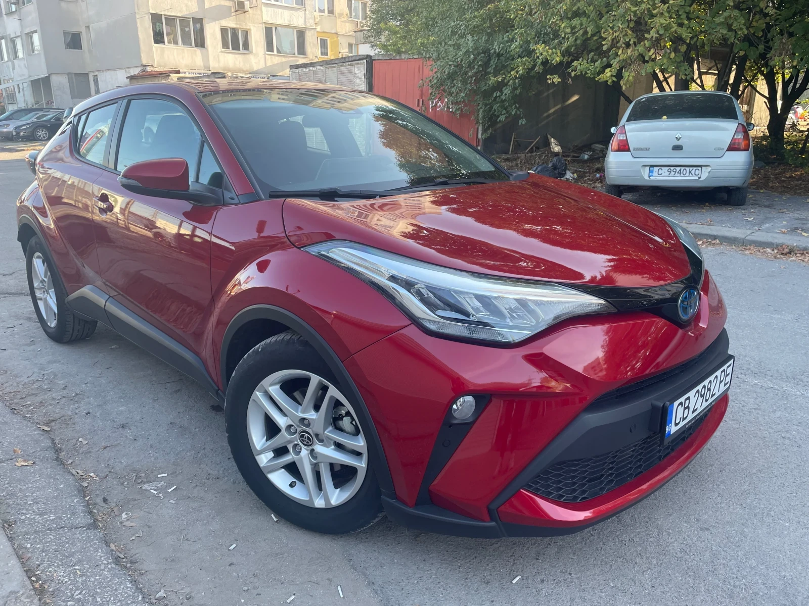 Toyota C-HR 1.8 98 к с 🔝 7970 км - изображение 2