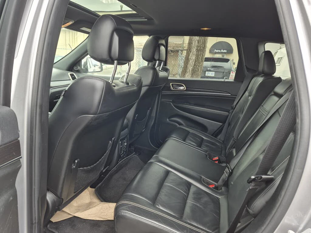 Jeep Grand cherokee LIMITED* КОЖА* ПОДГРЕВ* НАВИ* ПАНО* CARFAX* ВИДЕО*, снимка 17 - Автомобили и джипове - 54208710