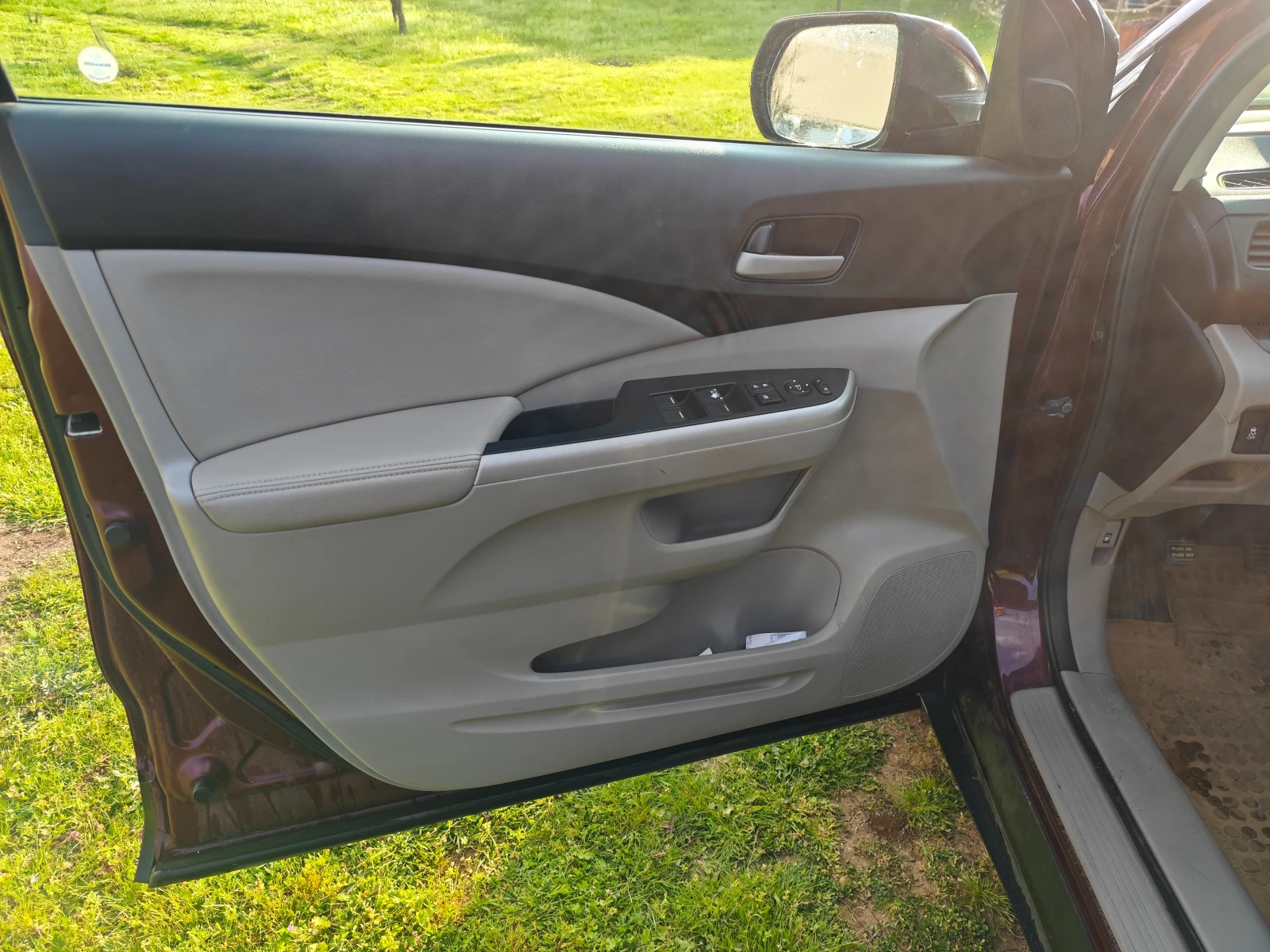 Honda Cr-v 2.4 EX-L, снимка 8 - Автомобили и джипове - 54256470