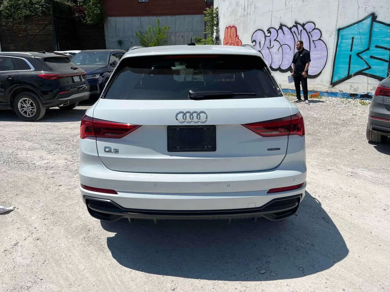 Audi Q3 | Technik | DISTRONIC | ПАНОРАМА | CARFAX | , снимка 4 - Автомобили и джипове - 54723711