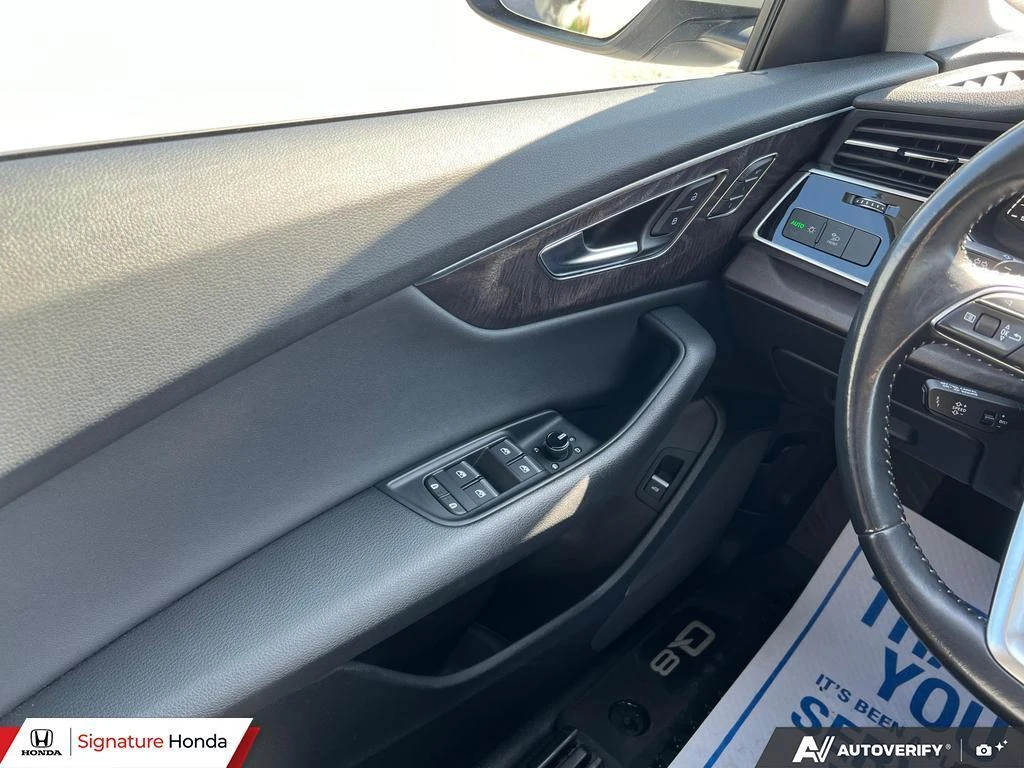 Audi Q8 Progressiv* 360* Distronic* Bose* Обдух* Пано* , снимка 14 - Автомобили и джипове - 54749222