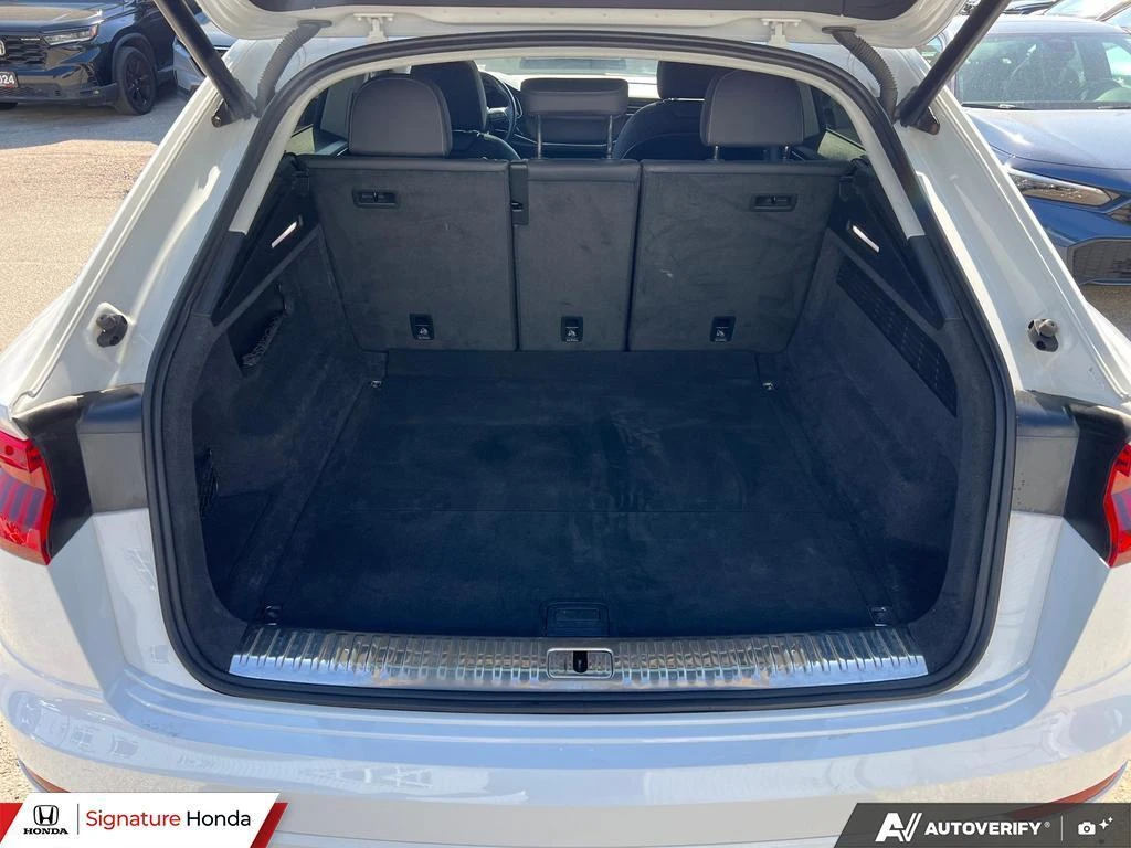 Audi Q8 Progressiv* 360* Distronic* Bose* Обдух* Пано* , снимка 16 - Автомобили и джипове - 54749222