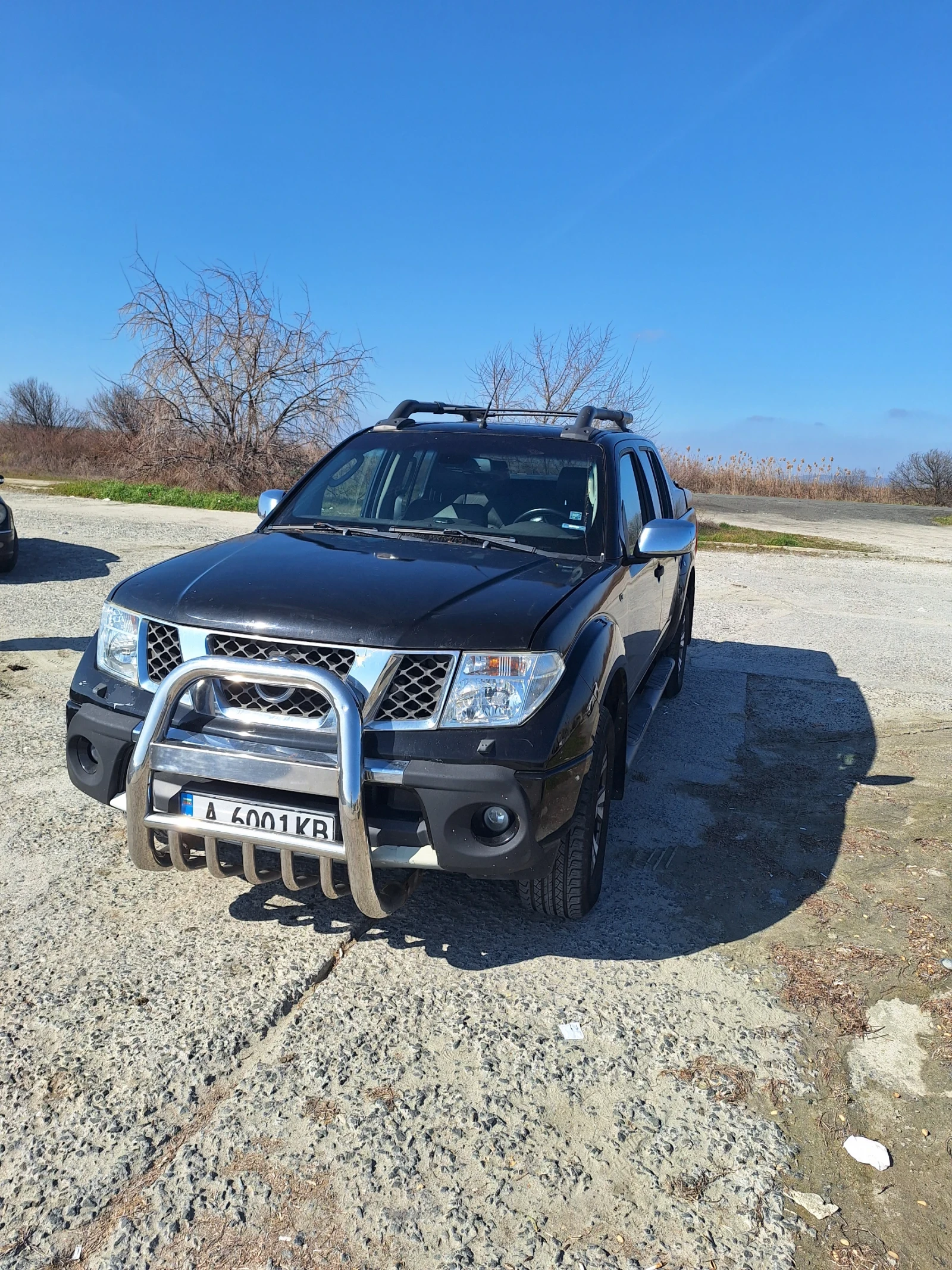 Nissan Navara, снимка 7 - Автомобили и джипове - 54831958