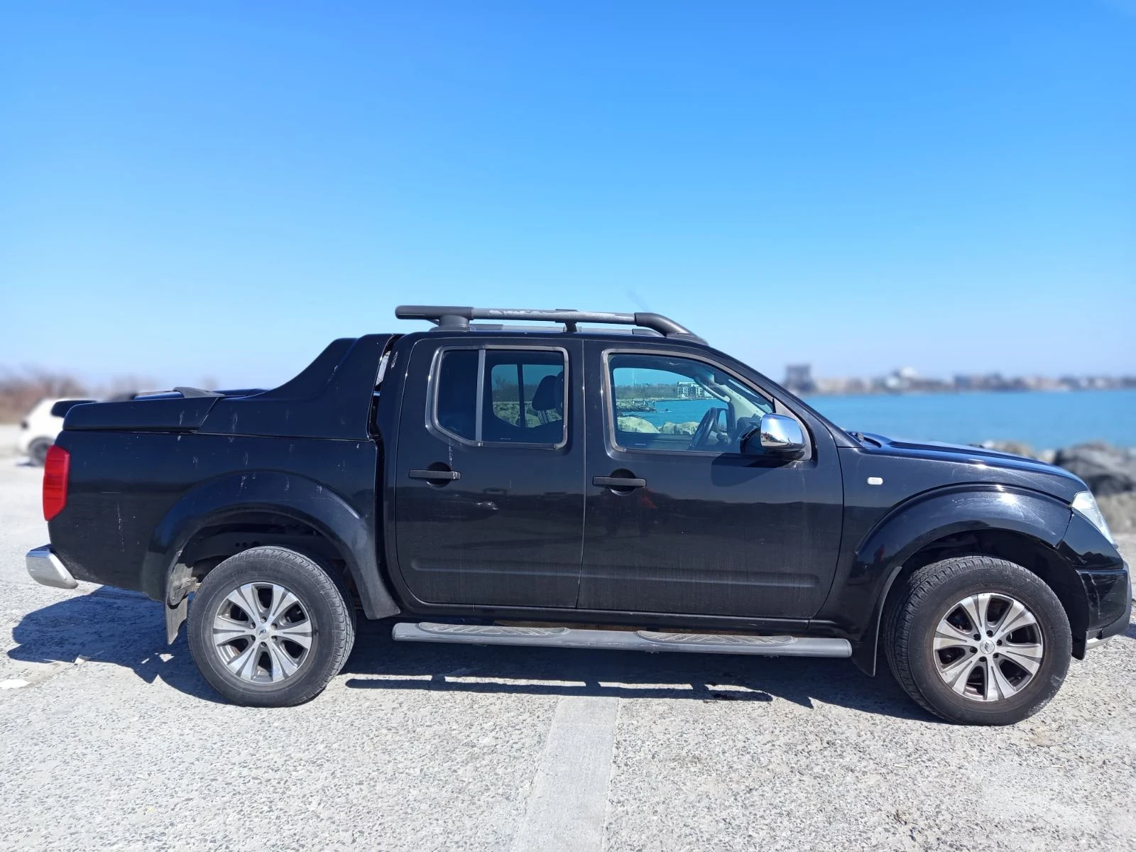Nissan Navara, снимка 2 - Автомобили и джипове - 54831958
