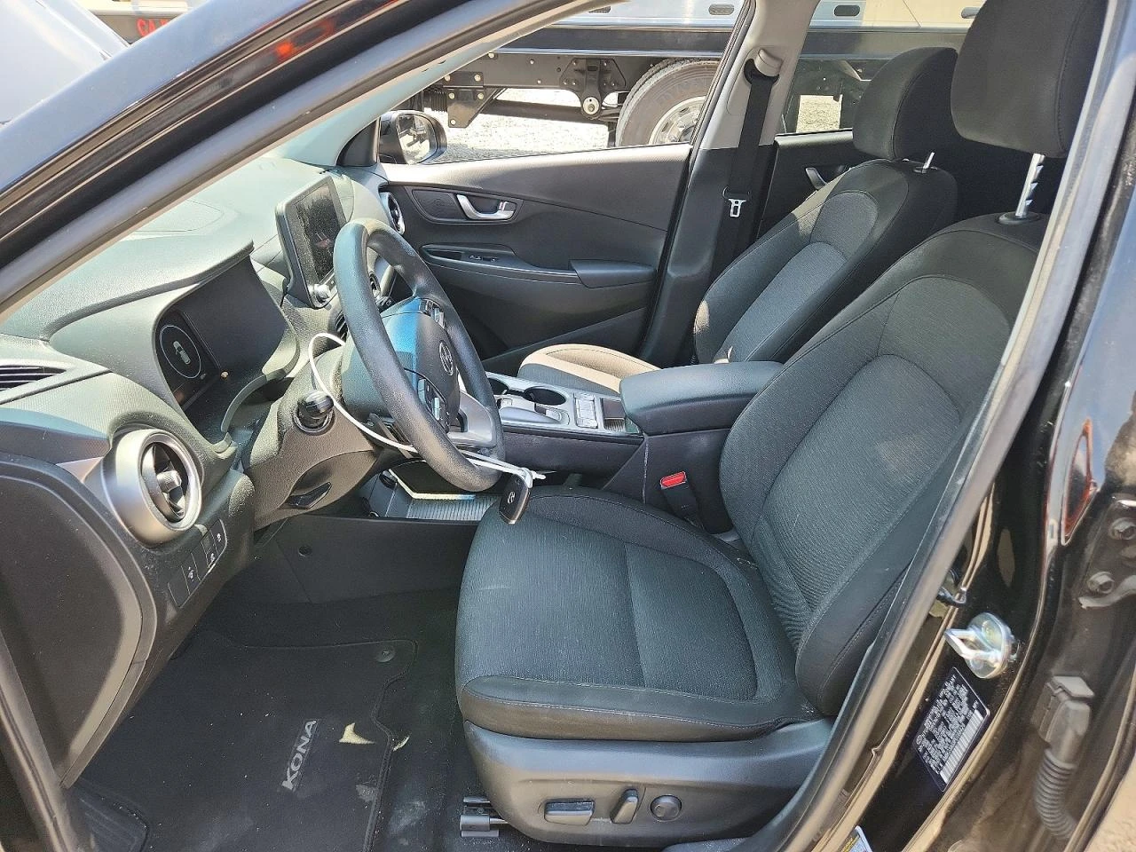 Hyundai Kona Se, снимка 7 - Автомобили и джипове - 55744606