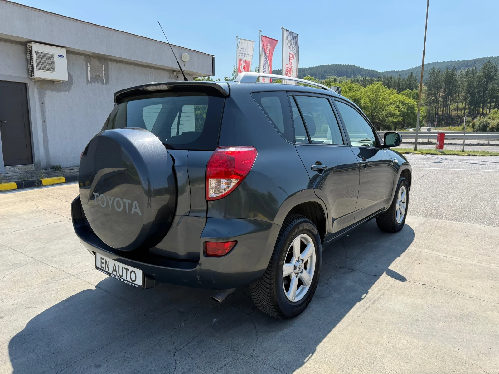 Toyota Rav4 2.2 D4D * 136 К.С* НОВ ВНОС ОТ ИТАЛИЯ* , снимка 5 - Автомобили и джипове - 55751238