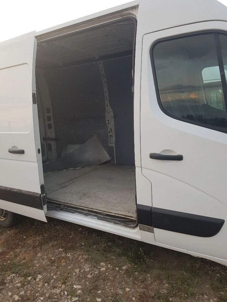 Renault Master 2.3 - изображение 4