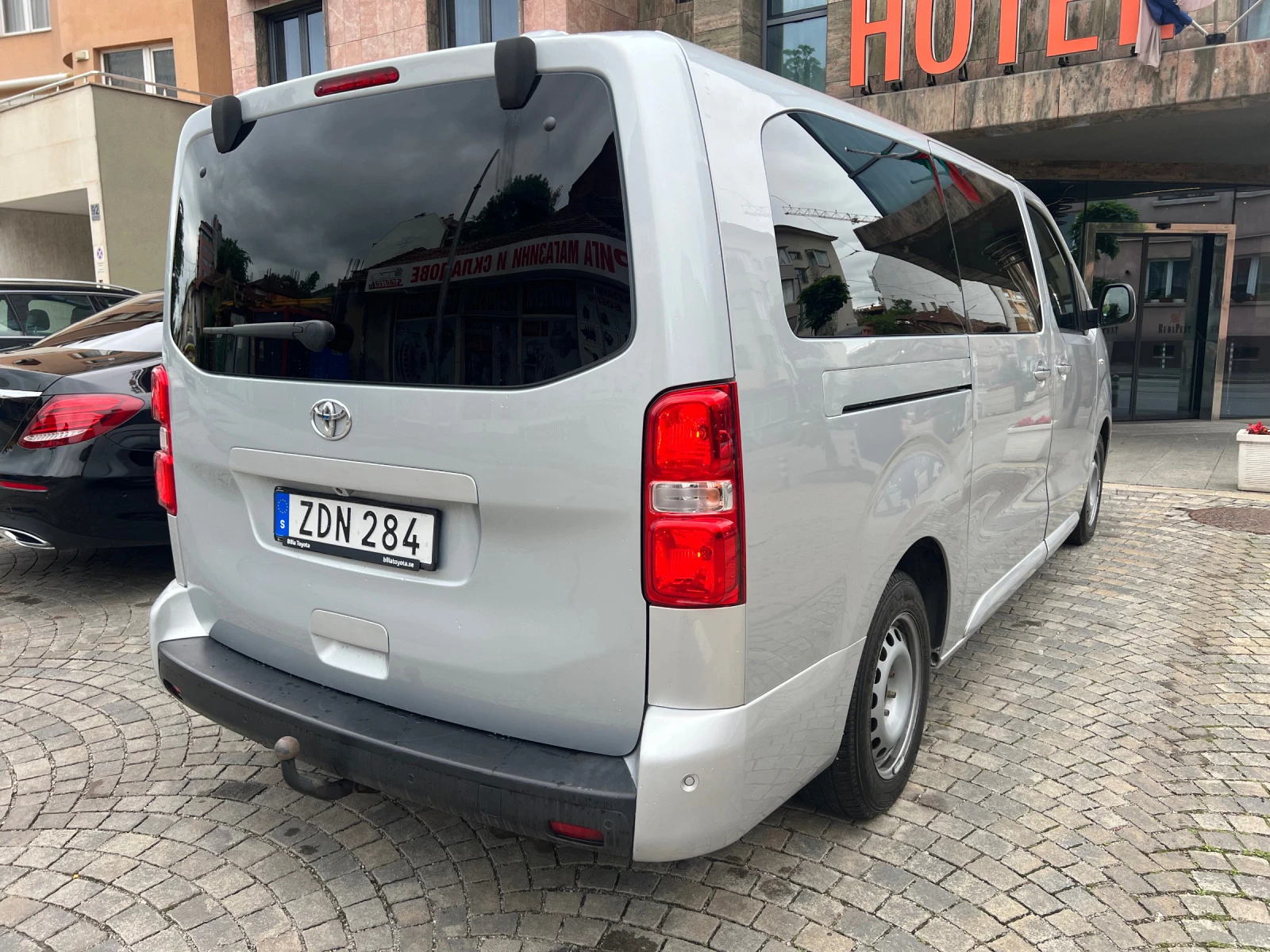 Toyota Proace 2.0D-4D L2 Automatic Comfort - изображение 3