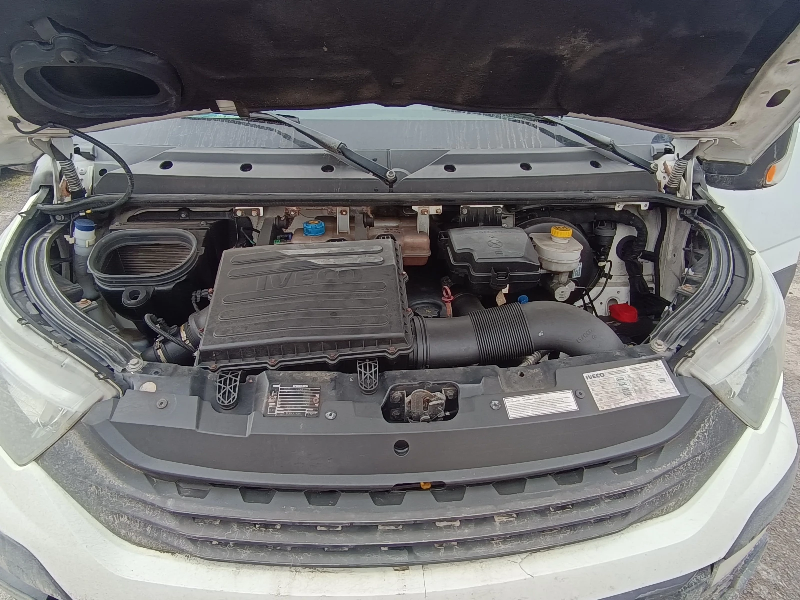 Iveco 35s15 НОВ ВНОС ОТ АВСТРИЯ! 196 хил.км!  - изображение 9