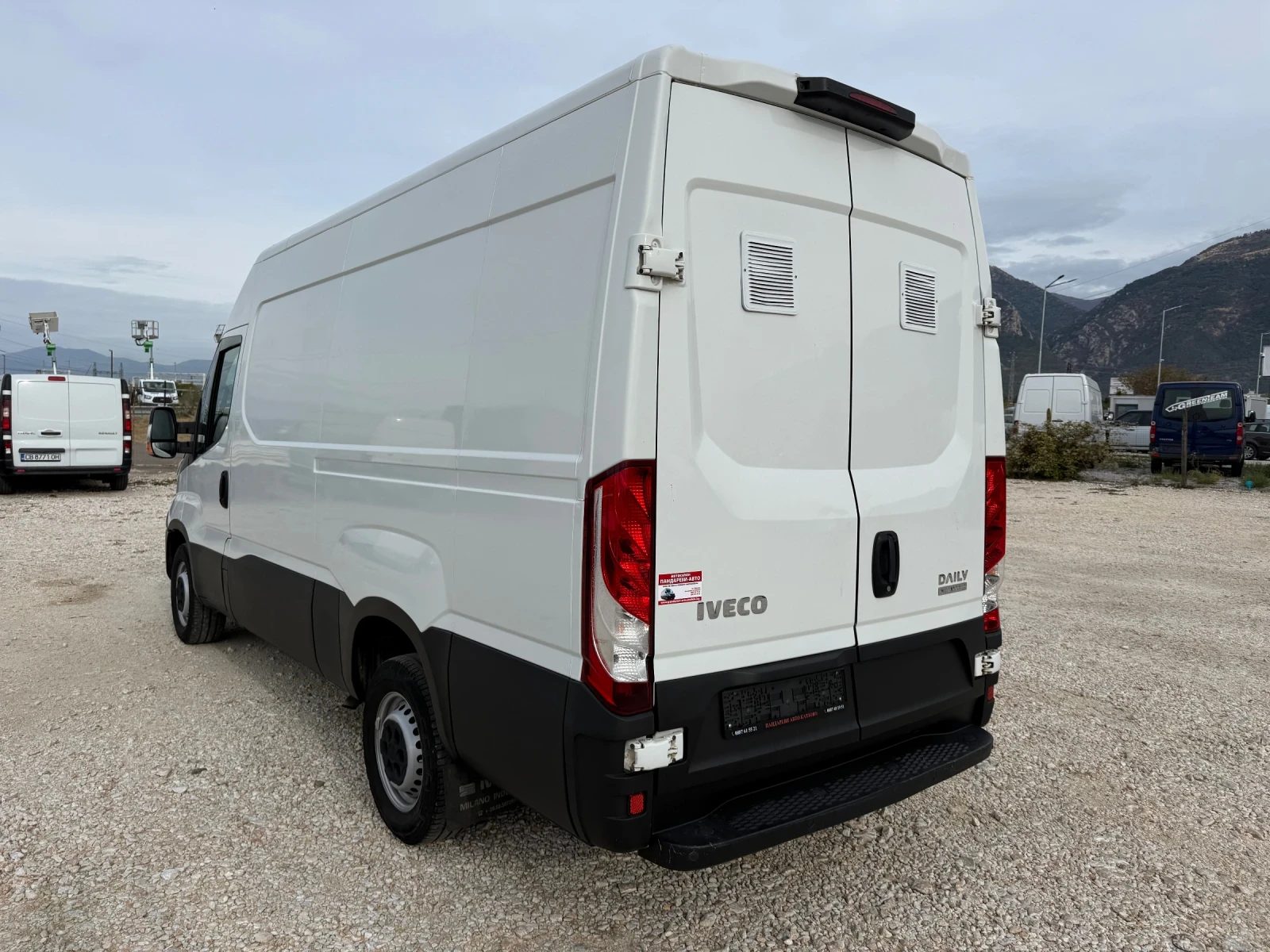 Iveco Daily 35S14 L2H2 140KC ���� 6C ZF-���. ��������� | Mobile.bg � ����������� 7