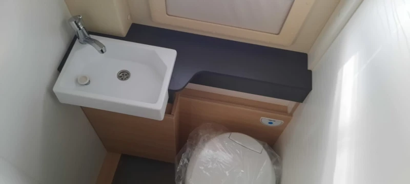 Кемпер Dreamer Fun D 55 UP, снимка 11 - Каравани и кемпери - 52495792