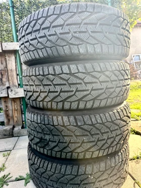      225/55R16