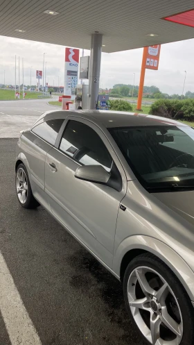 Opel Astra GTC, снимка 3