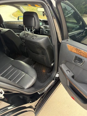 Mercedes-Benz E 250 BlueEfficiency, снимка 12