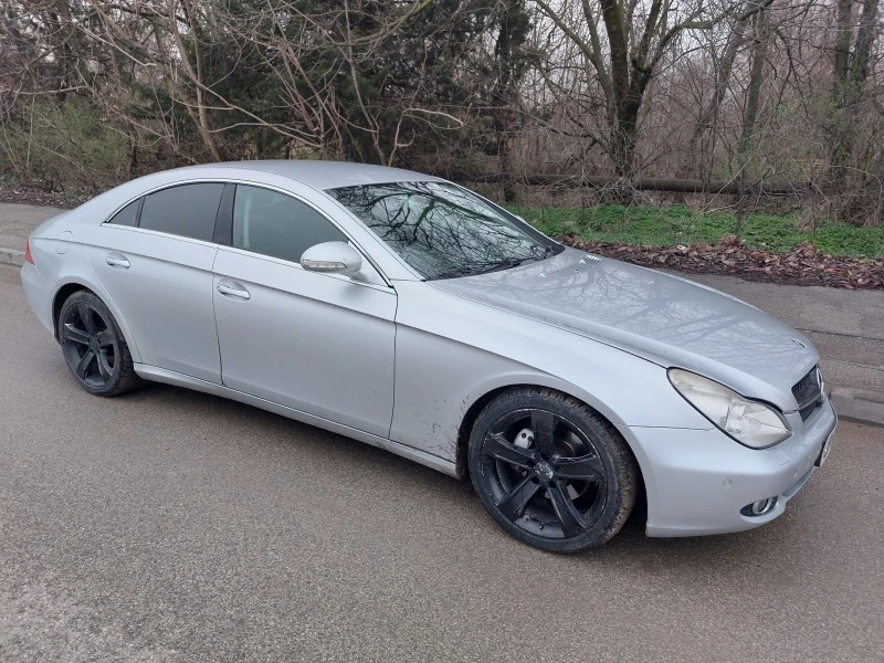 Mercedes-Benz CLS 320 CDI W219, снимка 2 - Автомобили и джипове - 39858586